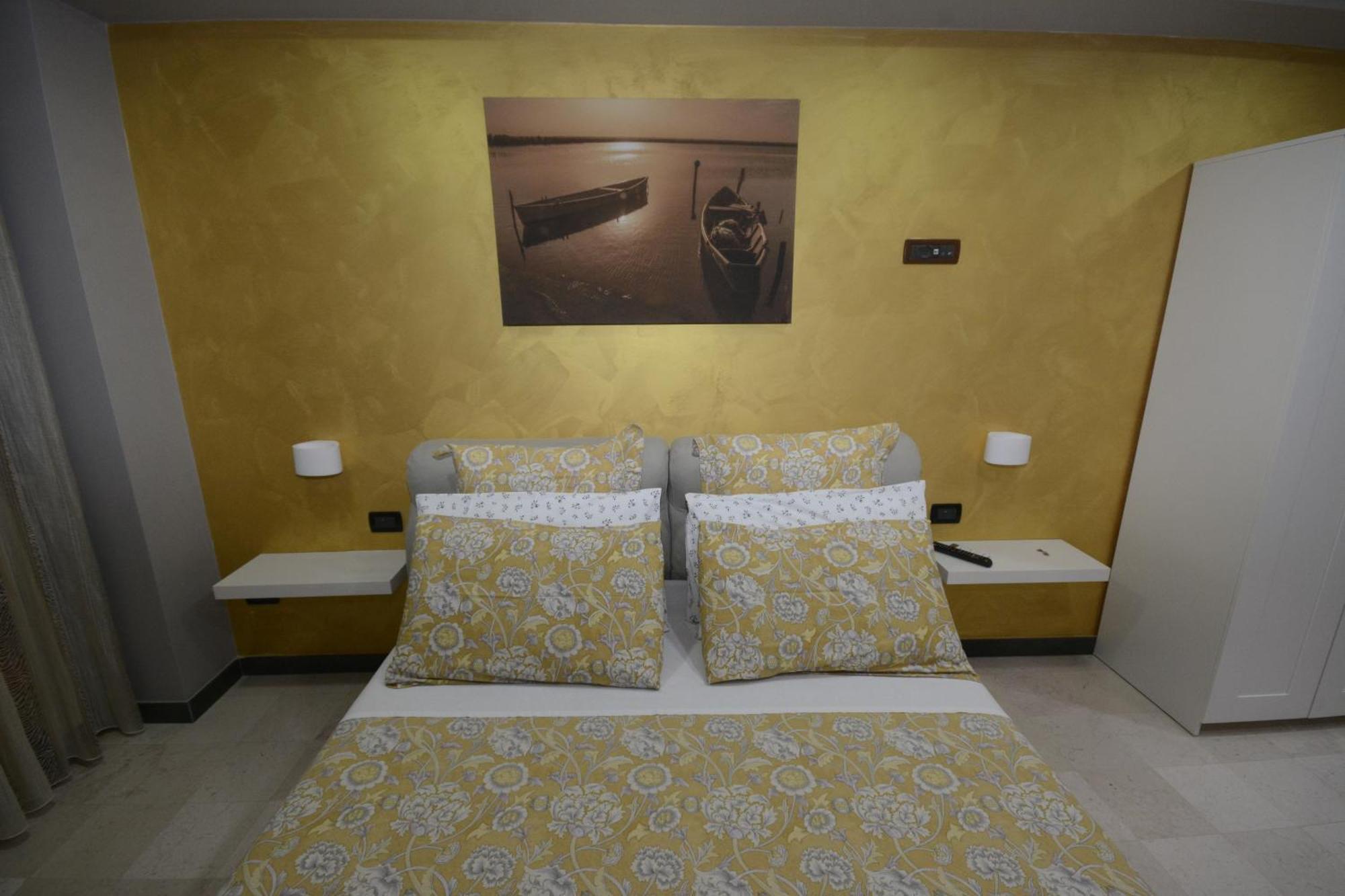 Al Vecchio Fontanile Bed and Breakfast Lesina Exteriör bild