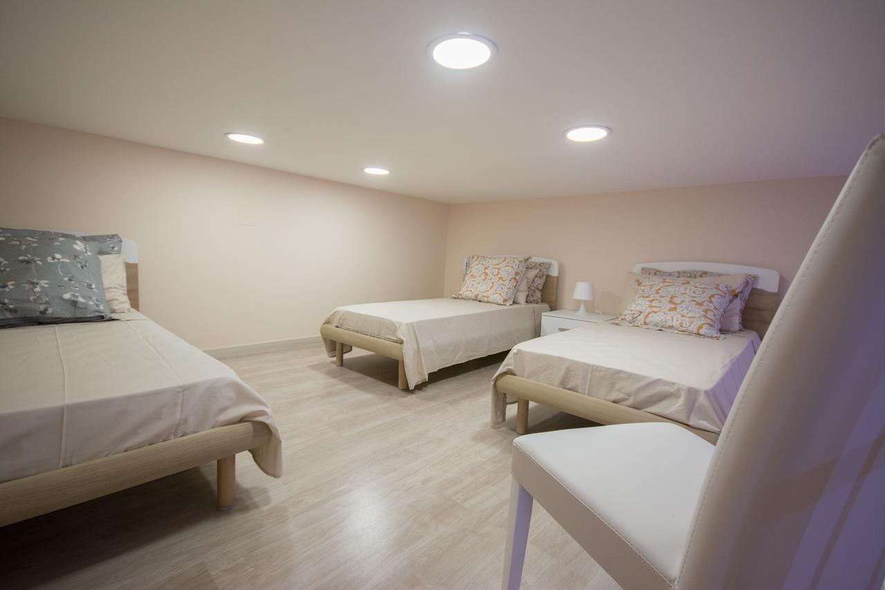 Al Vecchio Fontanile Bed and Breakfast Lesina Exteriör bild